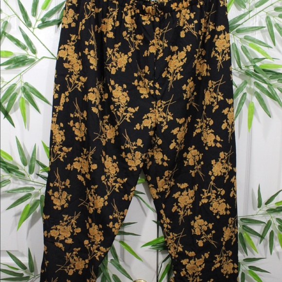 Flower Print 2 pc set - Picture 7 of 8